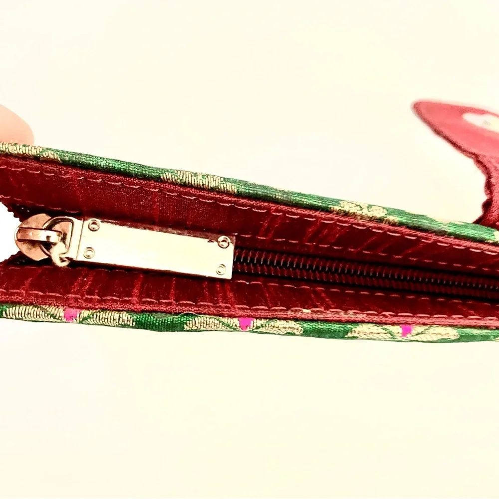 Clutch Bag with Zipper and Magnetic Button Closure Green Red Gold